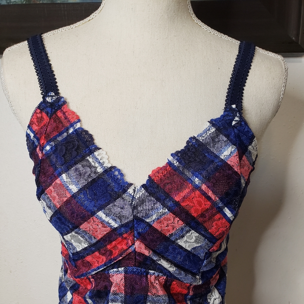 Torrid  Lace Plaid Crop Top